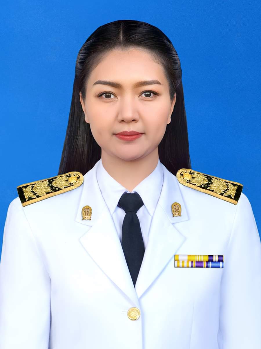 ภาพคุณครูสาริณี จูแวน